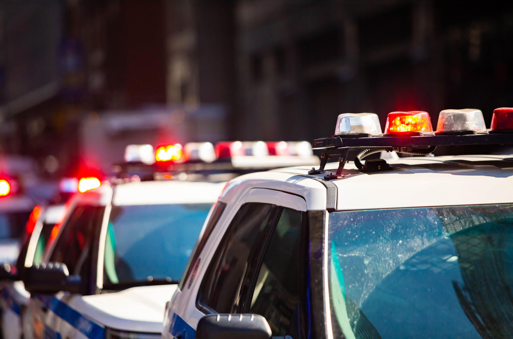 police car with sirens on